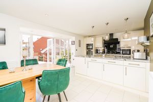 Photo 22- click for photo gallery